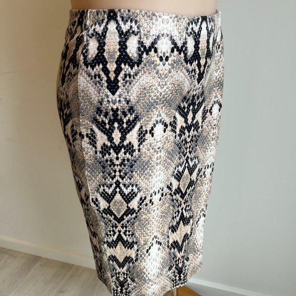 Witchery Ladies Cream & Black Snake Skin Print Stretch Midi Pencil Skirt Size 14 - Picture 9 of 12